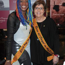 María Escario y Lucrecia en la Fiesta del Caracol 2013