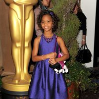 Quvenzhané Wallis en el almuerzo de los nominados a los Oscar 2013