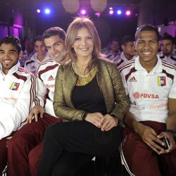 Ivonne Reyes con la Selección de Fútbol de Venezuela en Madrid