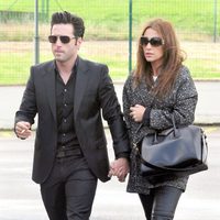 David Bustamante y Paula Echevarría en el funeral de Oliva Muñiz en Candás