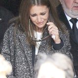 Paula Echevarría llorando en el funeral de su abuela en Candás