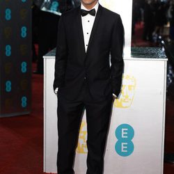 Suraj Sharma en la alfombra roja de los BAFTA 2013