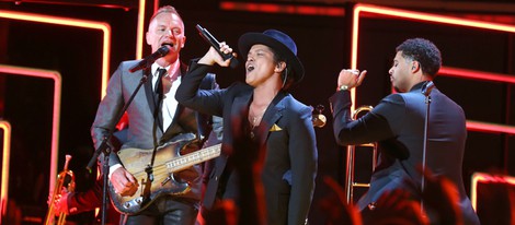 Sting y Bruno Mars, cantando juntos en los Grammy 2013