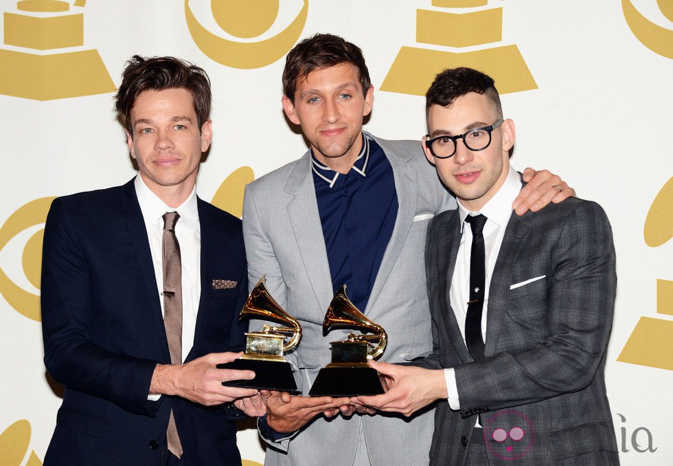 Nate Ruess, Andrew Dost y Jack Antonoff con el Premio Grammy 2013