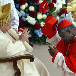 Peter Turkson y Benedicto XVI