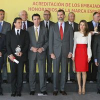 Los Príncipes de Asturias con los nuevos Embajadores Honorarios de la Marca España