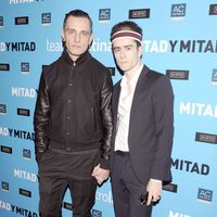 David Delfín y Pelayo Díaz en el estreno de 'Mitad y mitad'