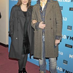 Aitana Sánchez Gijón y Asier Etxeandía en el estreno de 'Mitad y mitad'