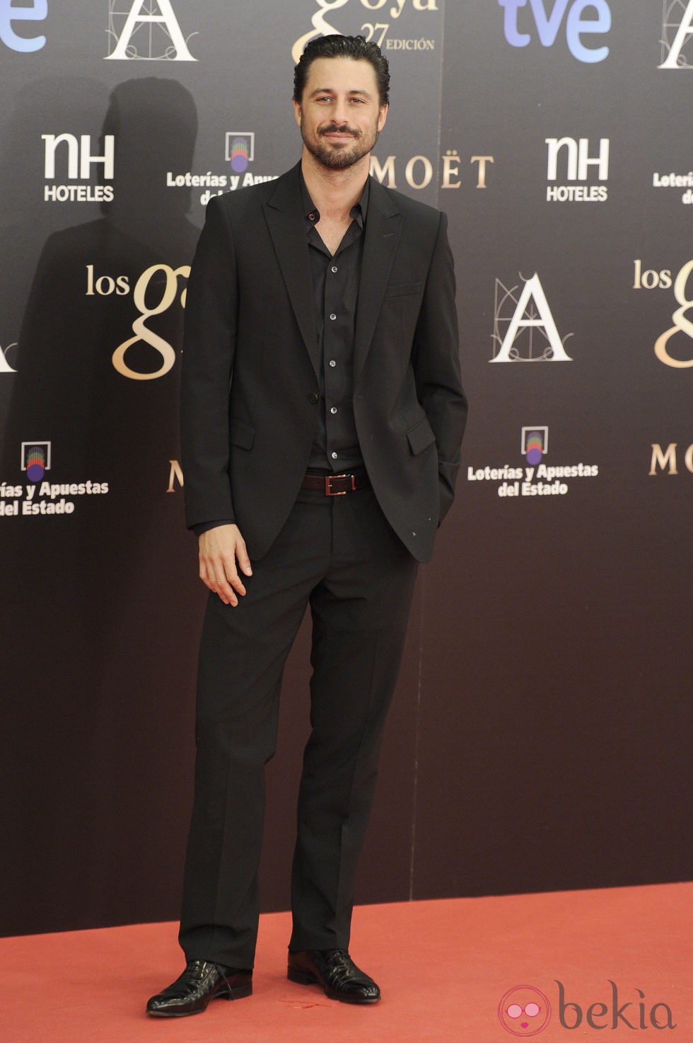 Hugo Silva en la alfombra roja de los Goya 2013