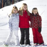 Alexia, Amalia y Ariane de Holanda durante sus vacaciones de invierno en Austria