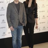 Marta Fernández y Eduardo Chapero-Jackson en el front row del desfile de Alvarno otoño/invierno 2013/2014