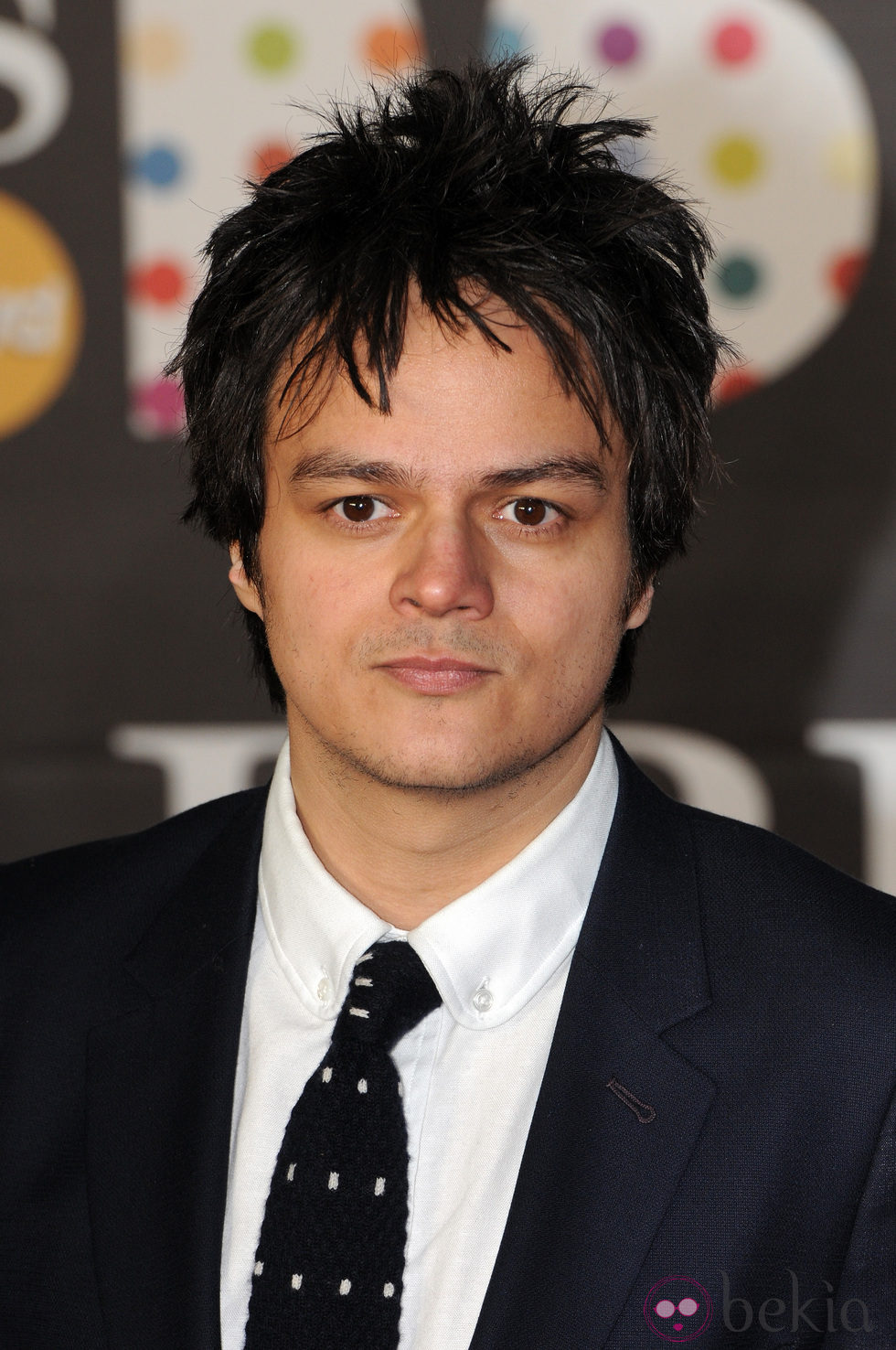 Jamie Cullum en la alfombra roja de los Brit Awards 2013