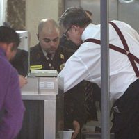 Carlos García Revenga pasa el control de seguridad del juzgado