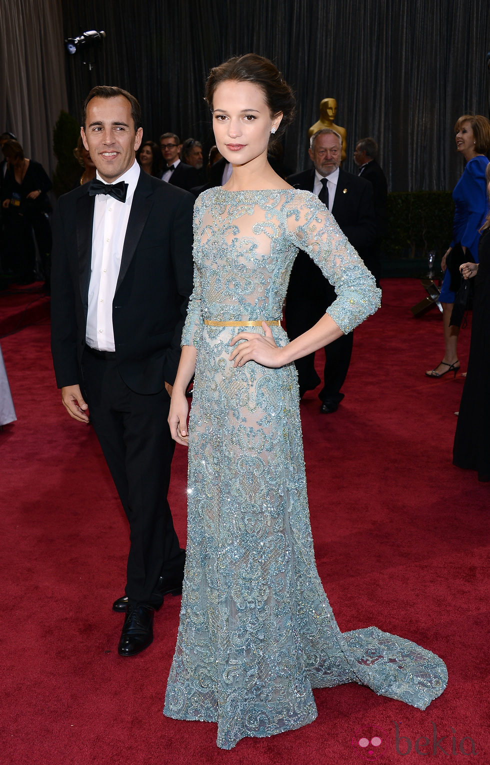 Alicia Vikander en los Oscar 2013