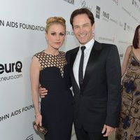 Stephen Moyer y Anna Paquin en la fiesta post Oscar 2013 celebrada por Elton John