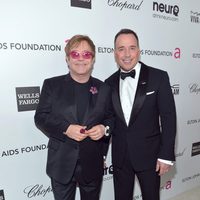 Elton John en su fiesta celebrada tras los Oscar 2013 junto a David Furnish