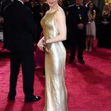 Renee Zellweger en la alfombra roja de los Oscar 2013