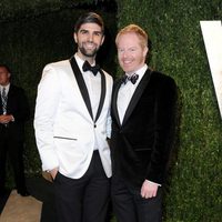 Jesse Tyler Ferguson y Justin Mikita en la fiesta post Oscar 2013 organizada por Vanity Fair