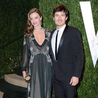 Miranda Kerr y Orlando Bloom en la fiesta post Oscar 2013 organizada por Vanity Fair