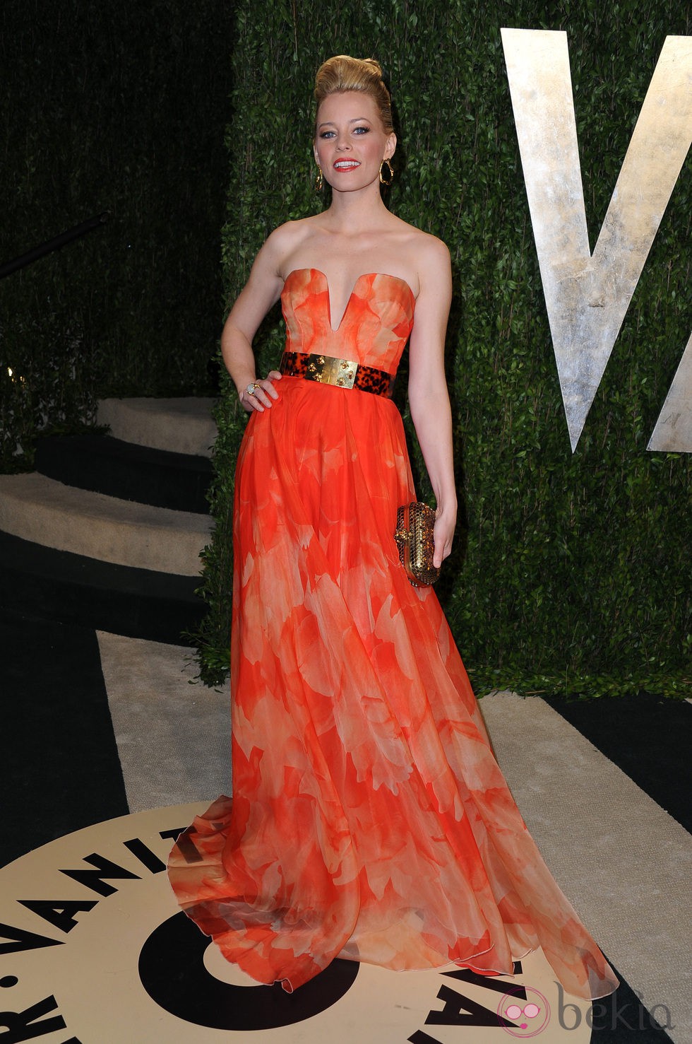 Elizabeth Banks en la fiesta post Oscar 2013 organizada por Vanity Fair