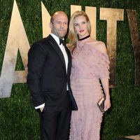 Jason Statham y Rosie Huntington-Whiteley en la fiesta post Oscar 2013 organizada por Vanity Fair