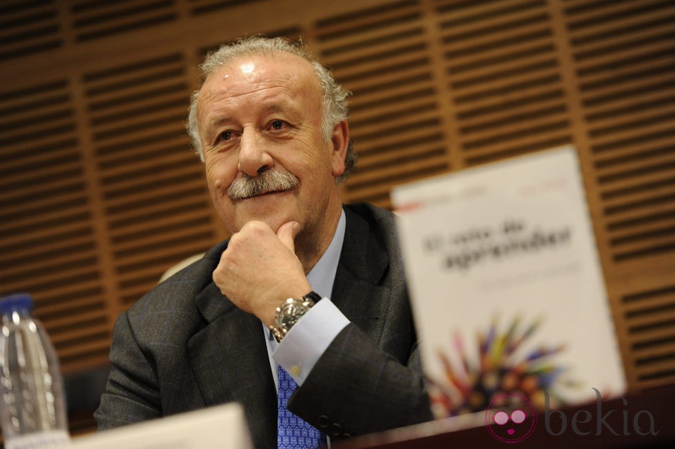 Vicente del Bosque en la presentación del libro 'El reto de aprender'