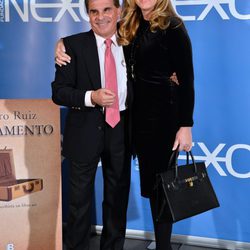 Pedro Ruiz y Norma Duval en la presentación del libro 'Testamento'