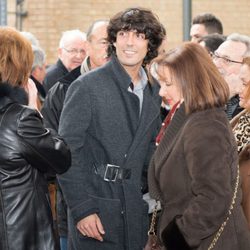 Alejandro en el funeral de su padre Pepe Sancho