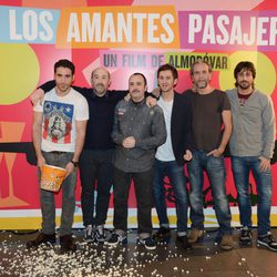 Miguel Ángel Silvestre, Javier Cámara, Carlos Areces, Raúl Arévalo, Willy Toledo y Hugo Silva presentan 'Los amantes pasajeros' 