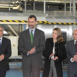 Los Príncipes Felipe y Letizia en la Inauguración de unas instalaciones en Vitoria