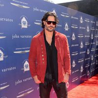 Joe Manganiello en la fiesta solidaria de John Varvatos en Los Ángeles