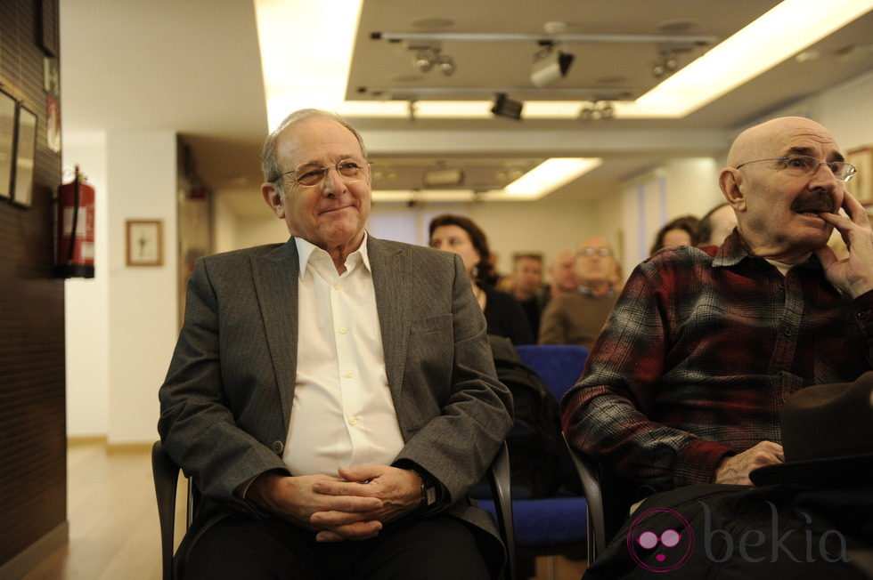 Emilio Gutiérrez Caba en la presentación de la exposición de dibujos de José Luis López Vázquez