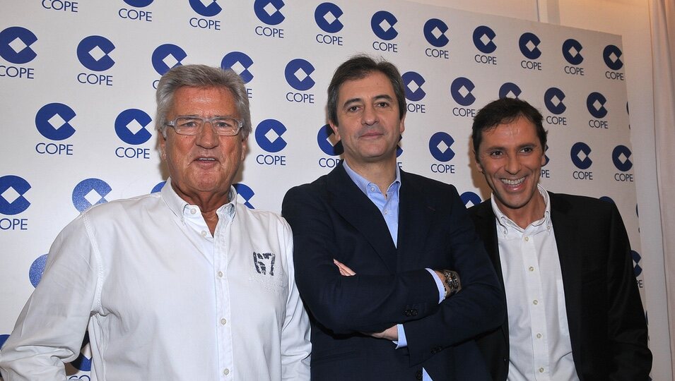 Pepe Domingo Castaño con Manolo Lama y Paco González