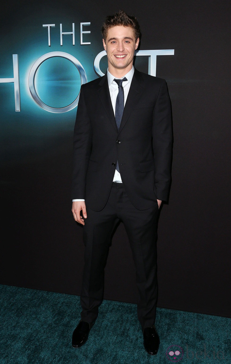 Max Irons en el estreno de 'The Host' ('La Huésped') en Los Angeles