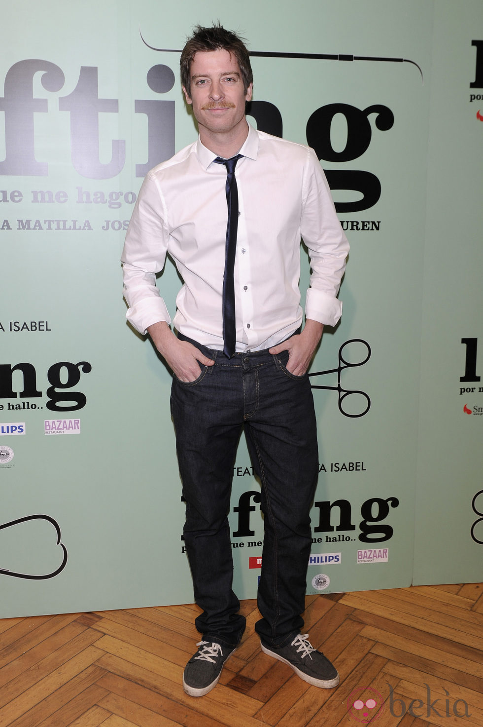 Manu Baqueiro en el estreno de la obra de teatro 'Lifting'