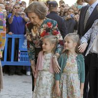 La Reina Sofía y las infantas en la Misa de Pascua en Palma