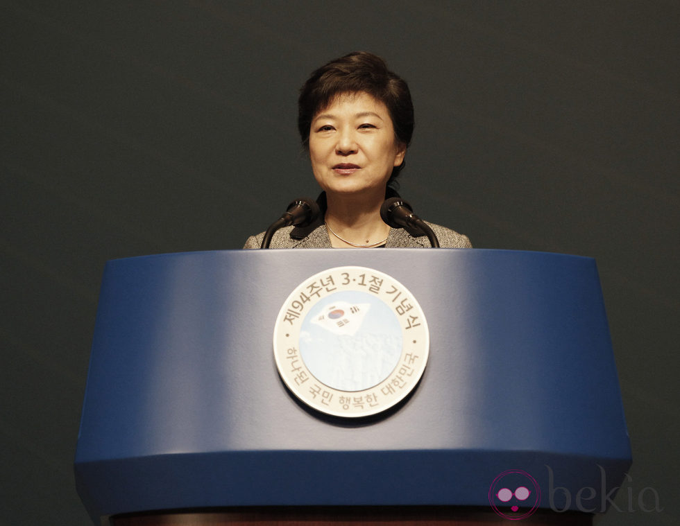 Park Geun-Hye dando un discurso