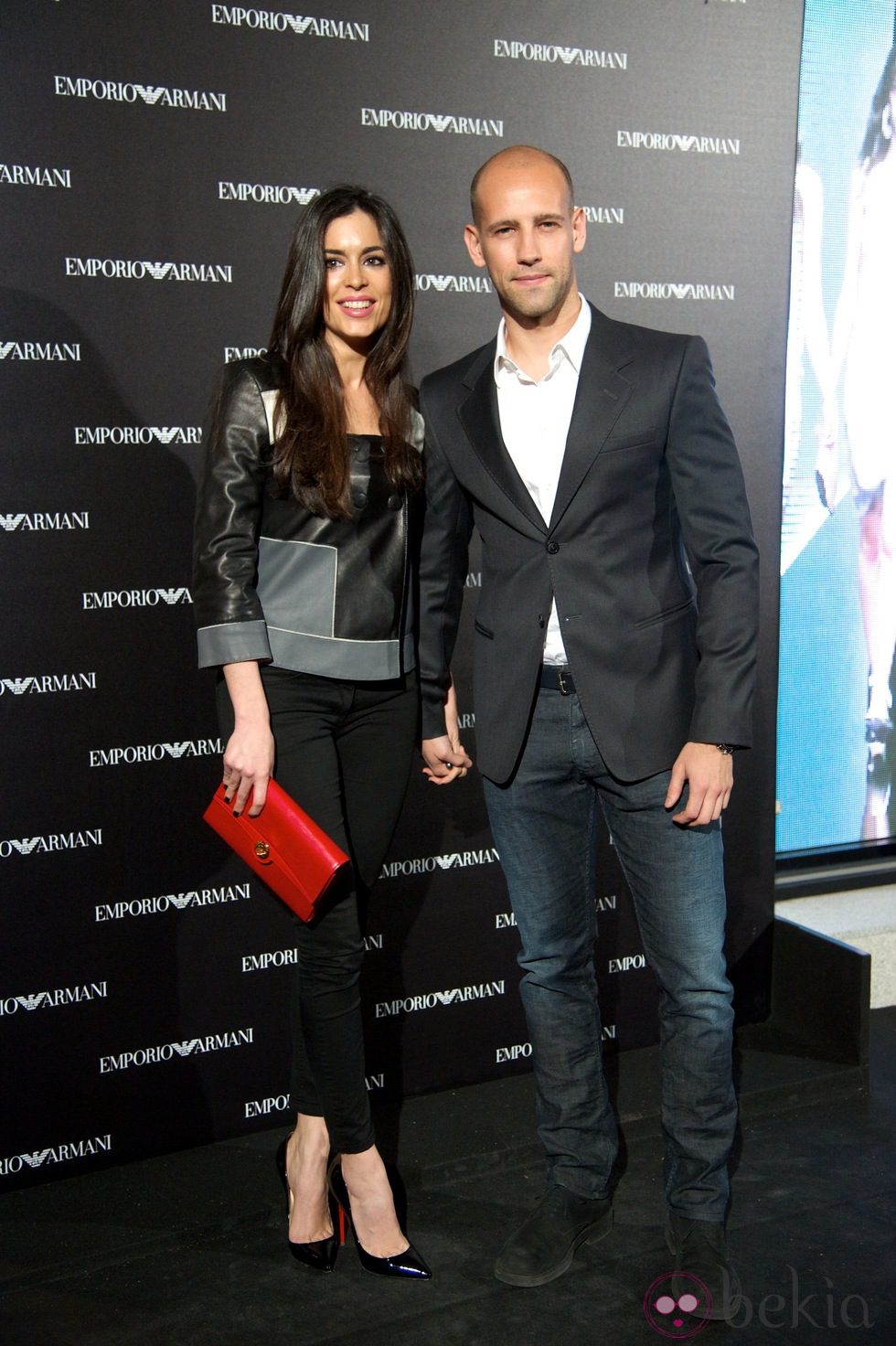 Gonzalo Miró y Ana Isabel Medinabeitia en la inaugruación de una tienda de Armani en Madrid