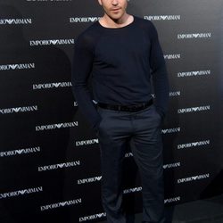 Miguel Ángel Silvestre en la inauguración de una tienda de Armani en Madrid