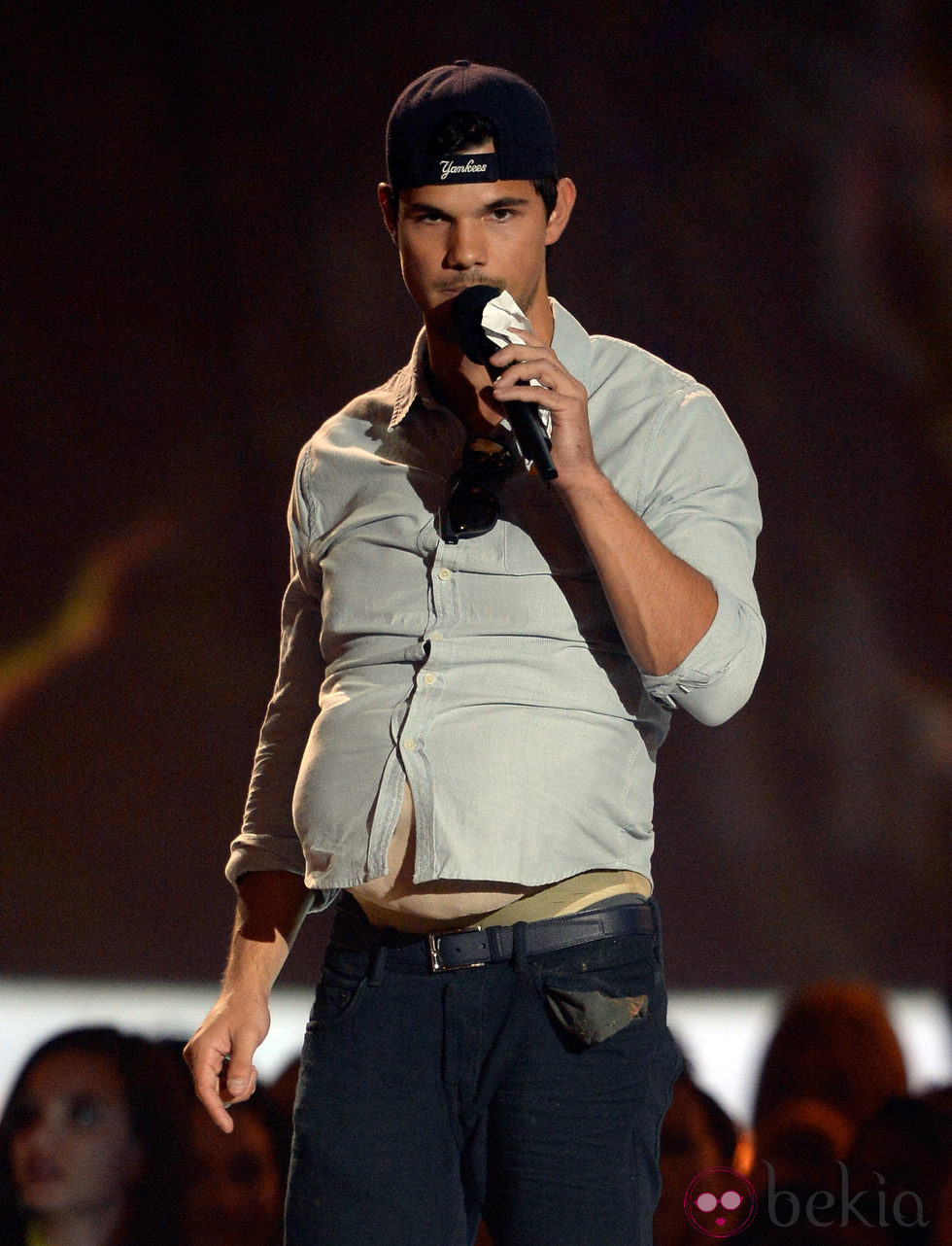 Taylor Lautner en la gala de los MTV Movie Awards 2013