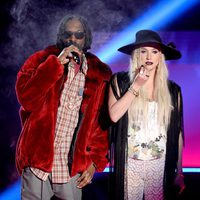 Snoop Dogg y Kesha en la gala de los MTV Movie Awards 2013