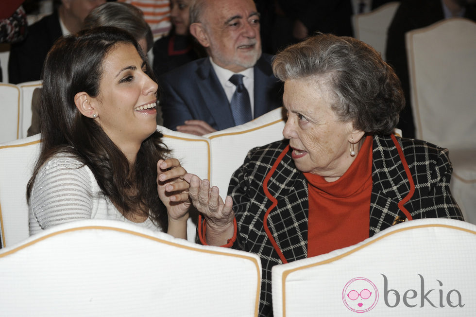 Ana Pastor y María Galiana en la presentación del libro 'Cuéntame: Ficción y realidad'