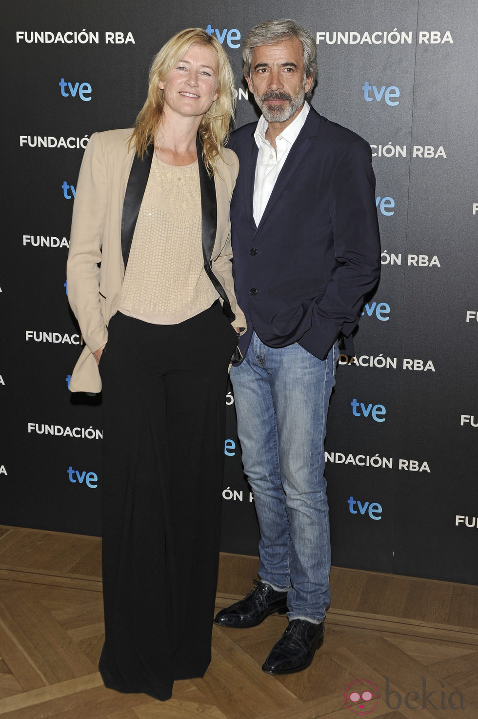 Ana Duato e Imanol Arias en la presentación del libro 'Cuéntame: Ficción y realidad'