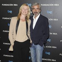 Ana Duato e Imanol Arias en la presentación del libro 'Cuéntame: Ficción y realidad'