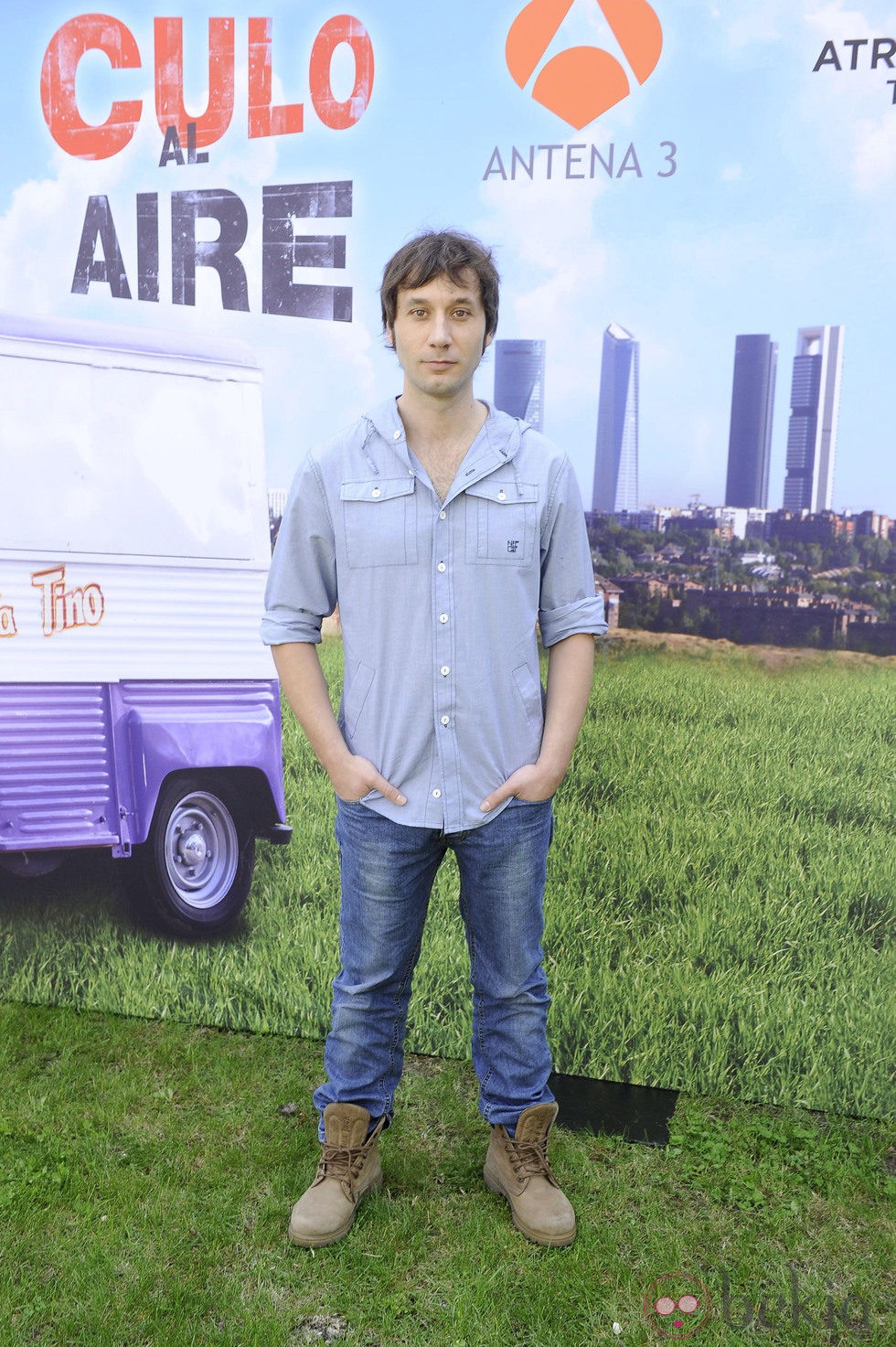 Raúl Fernández en el estreno de la segunda temporada de 'Con el culo al aire'