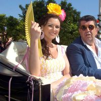 María Jesús Ruiz y José María Gil Silgado paseando por la Feria de Abril 2013