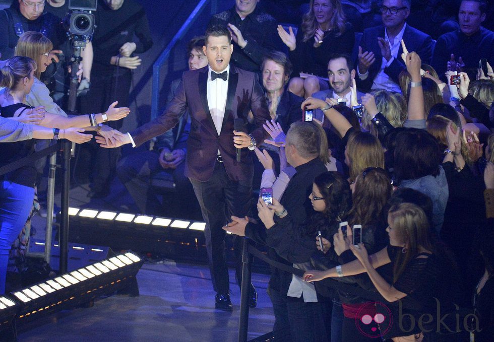 Michael Bublé durante su actuación en los Juno Awards 2013