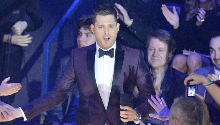 Michael Bublé durante su actuación en los Juno Awards 2013