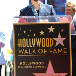 Kevin Richardson dedica unas palabras en el Paseo de la Fama de Hollywood