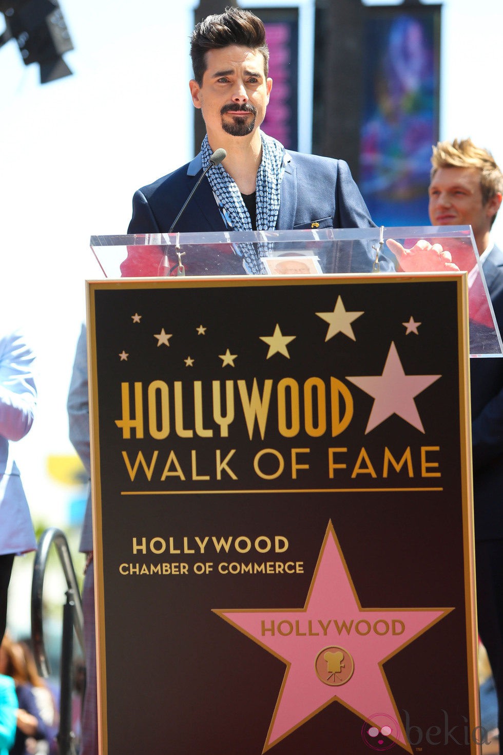 Kevin Richardson dedica unas palabras en el Paseo de la Fama de Hollywood